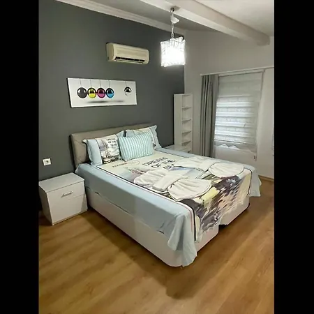 Yaniklar 4 Bedroom 8935 Villa
