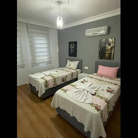 Villa Yaniklar 4 Bedroom 8935